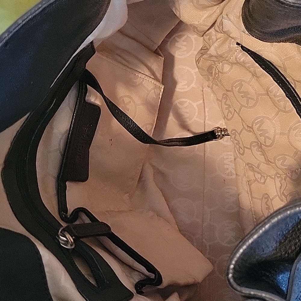 Micheal Kors Hamilton - Picture 12 of 12